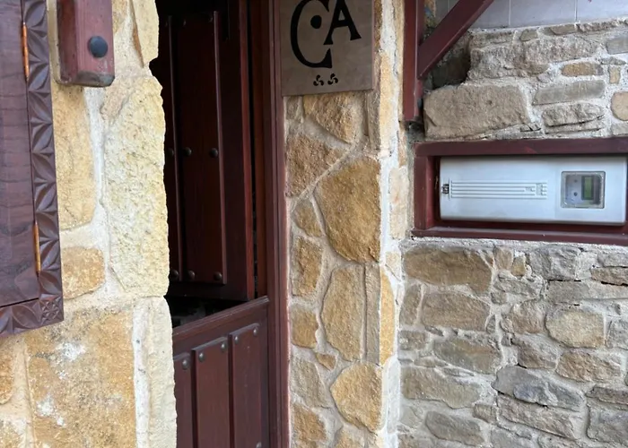 La Vieja Cuadra Carabanzo