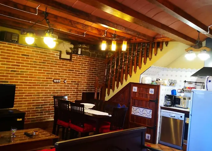 La Vieja Cuadra Carabanzo